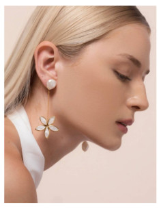 WHITE LOTUS | EARRINGS 2