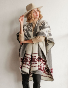 ARAS WINE & GRAY | PONCHO