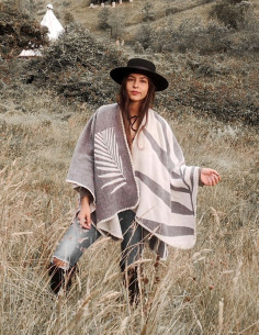 NATURA GRAY| PONCHO 2