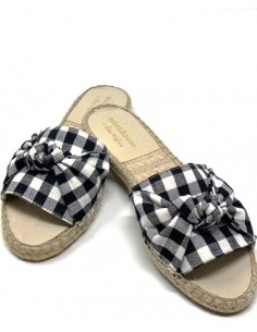 OLIVIA PETTITE | FLATS